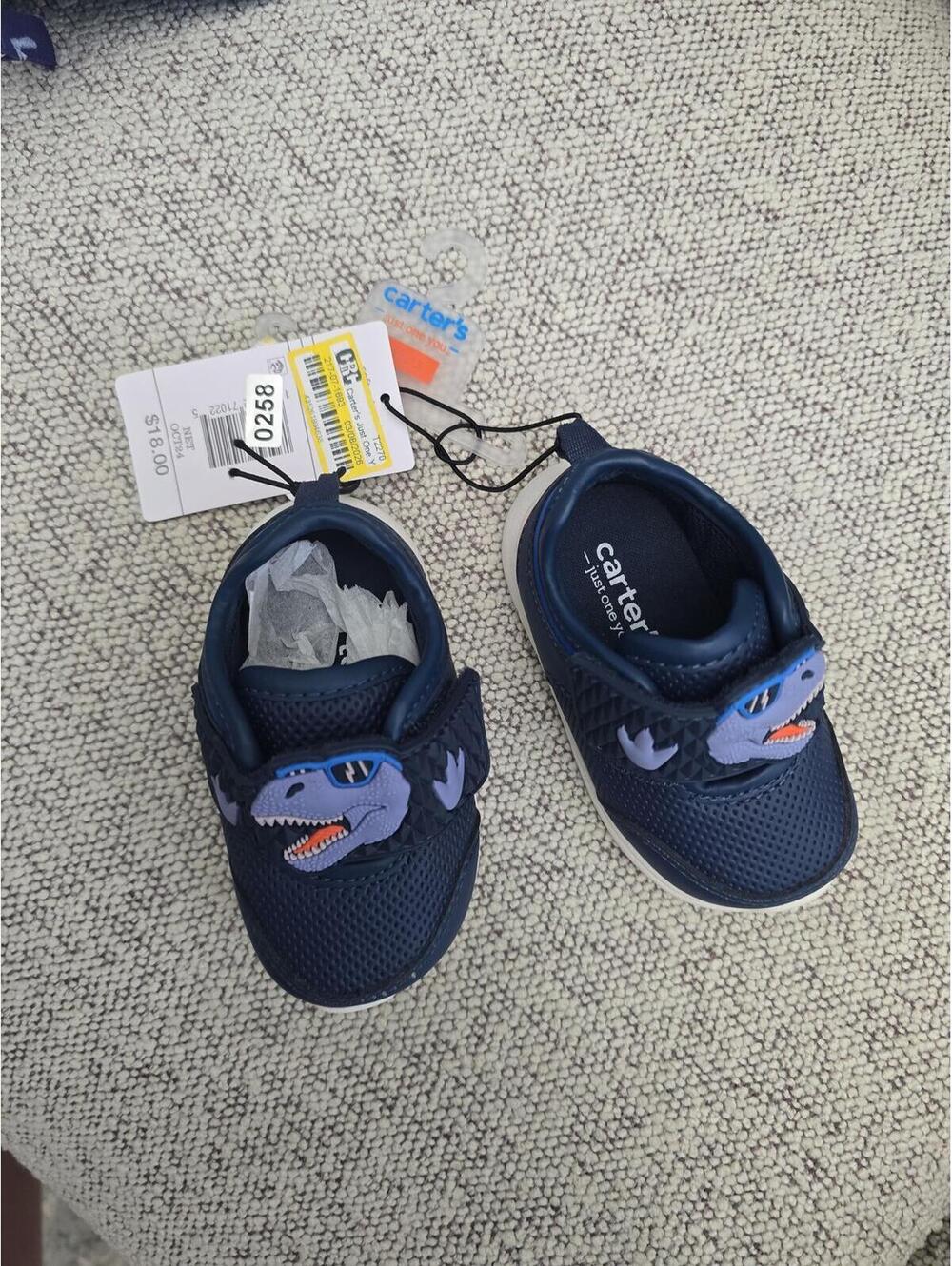 Size 3 brand new shoes from carter's item.258 bin 16